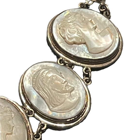 Antique MOP Pearl Hand carved sterling 800 Silver hand carved Cameo Bracelet - Picture 9 of 15